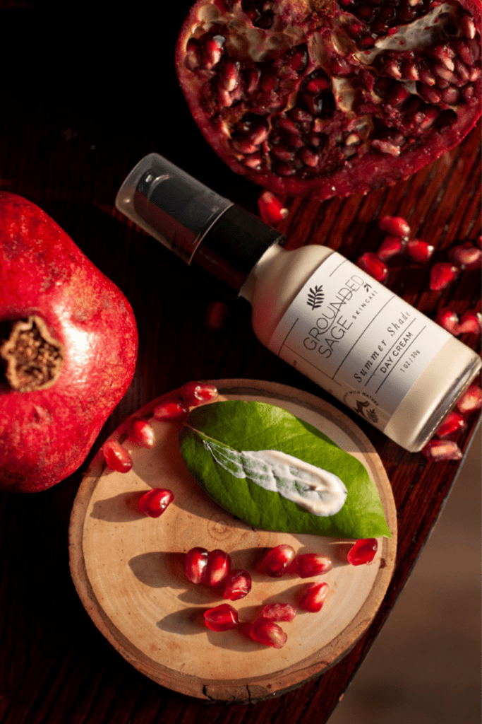 pomegranate oil skin benefits - natural anti inflammatory for skin - topical skincare remedies