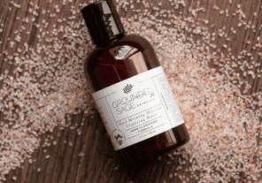 micellar cleansing water with willow bark extract for skin